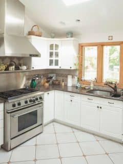 deep clean cabinets