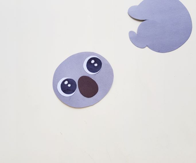 making the koala's head